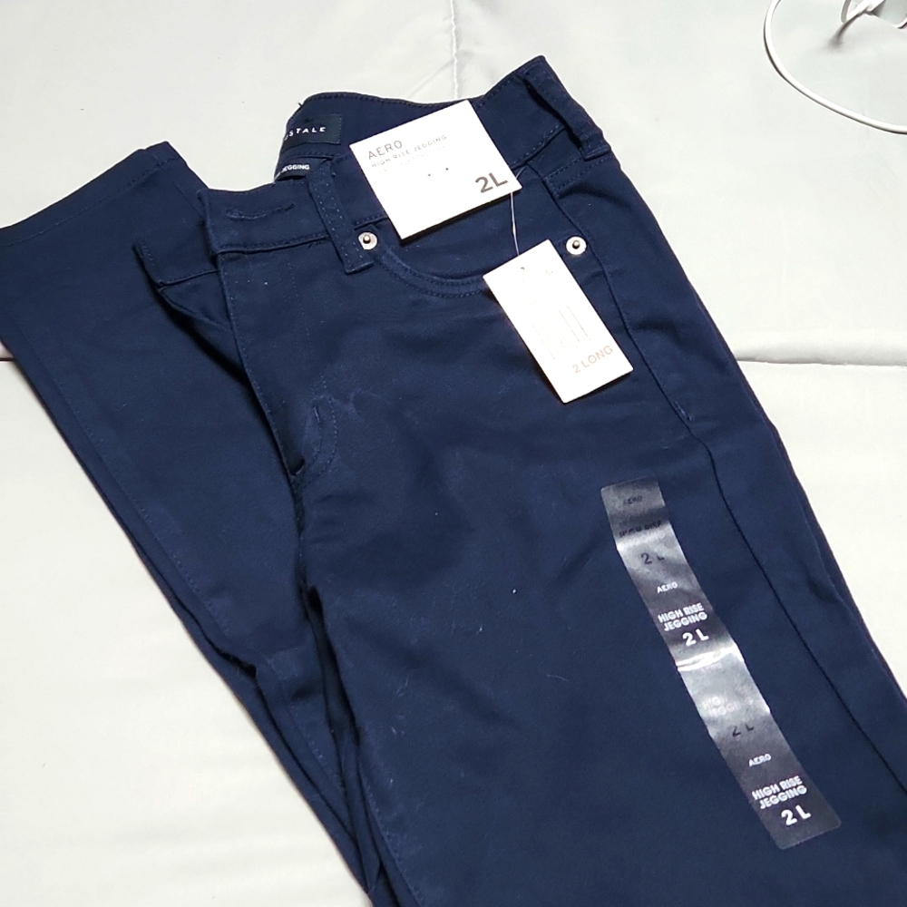 NWT Aero high rise jegging